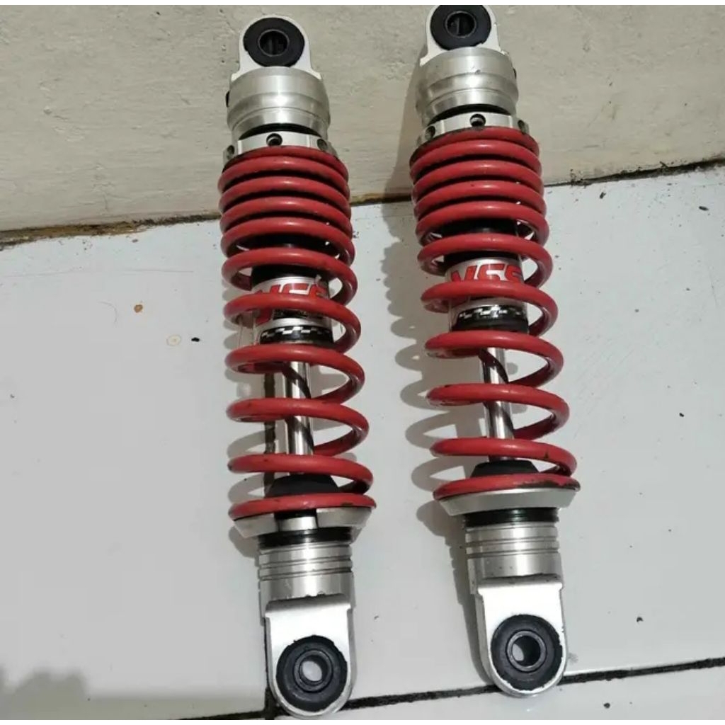 shockbreaker shock belakang variasi buat Jupiter z+vega r masih layak pake satu set