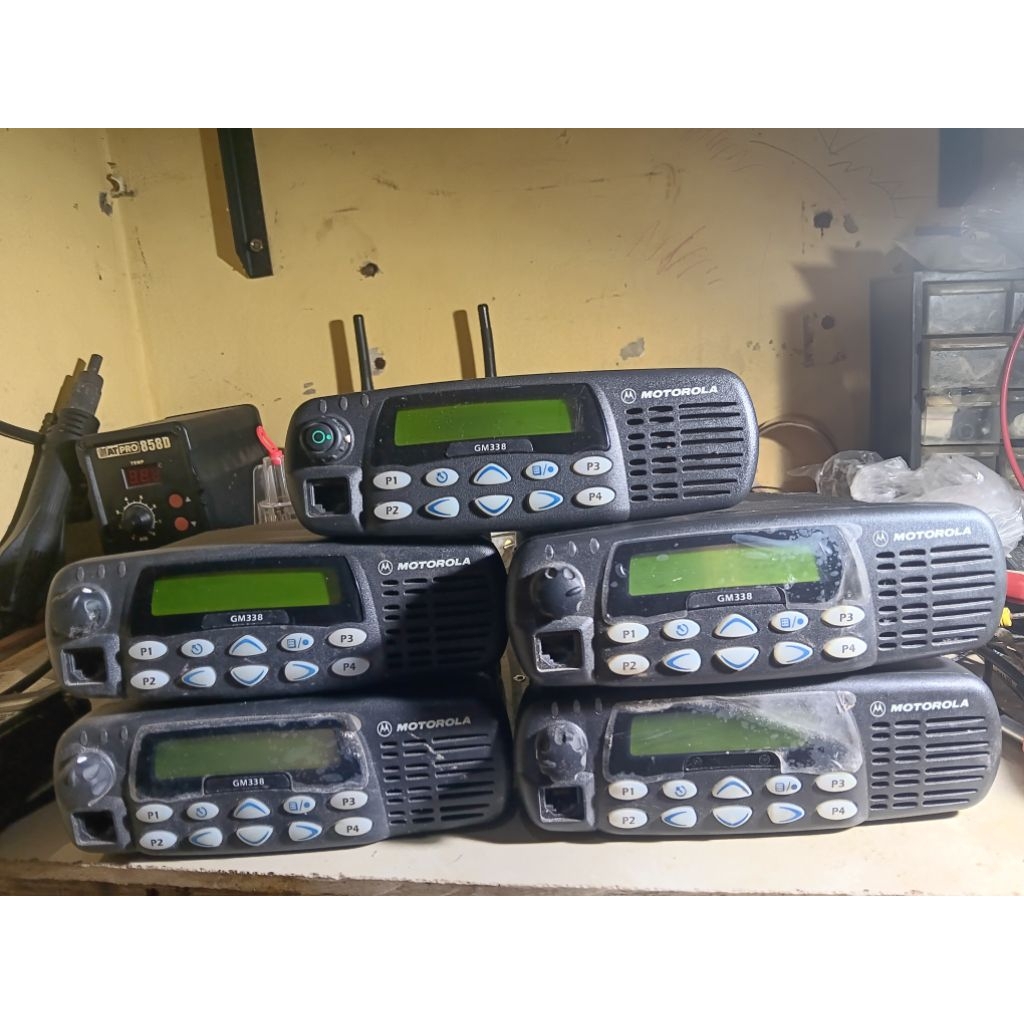 RADIO RIG BEKAS MOTOROLA GM 338 V50
