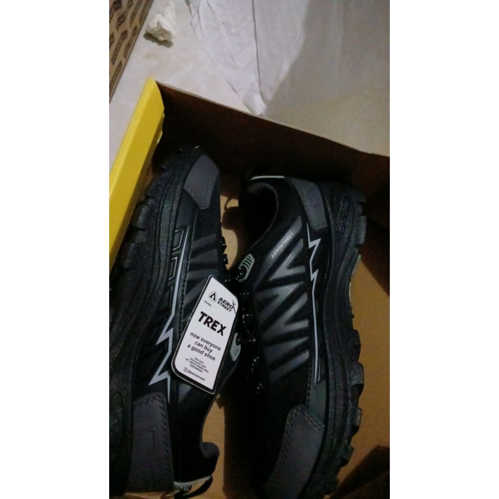Aerostreet TREX sepatu outdoor size 38
