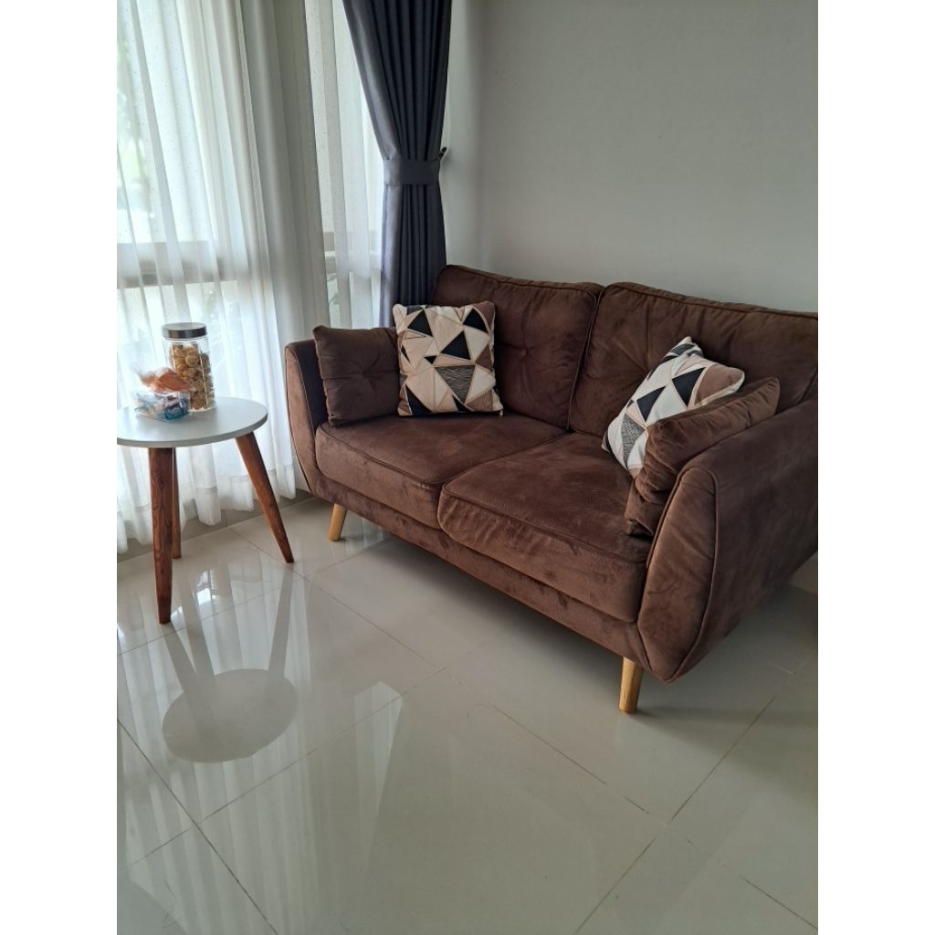 sofa minimalis 2 seater