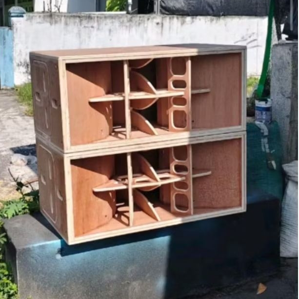 Box Speaker Model CLA DOUBLE 12 INCH Bahan 18mm