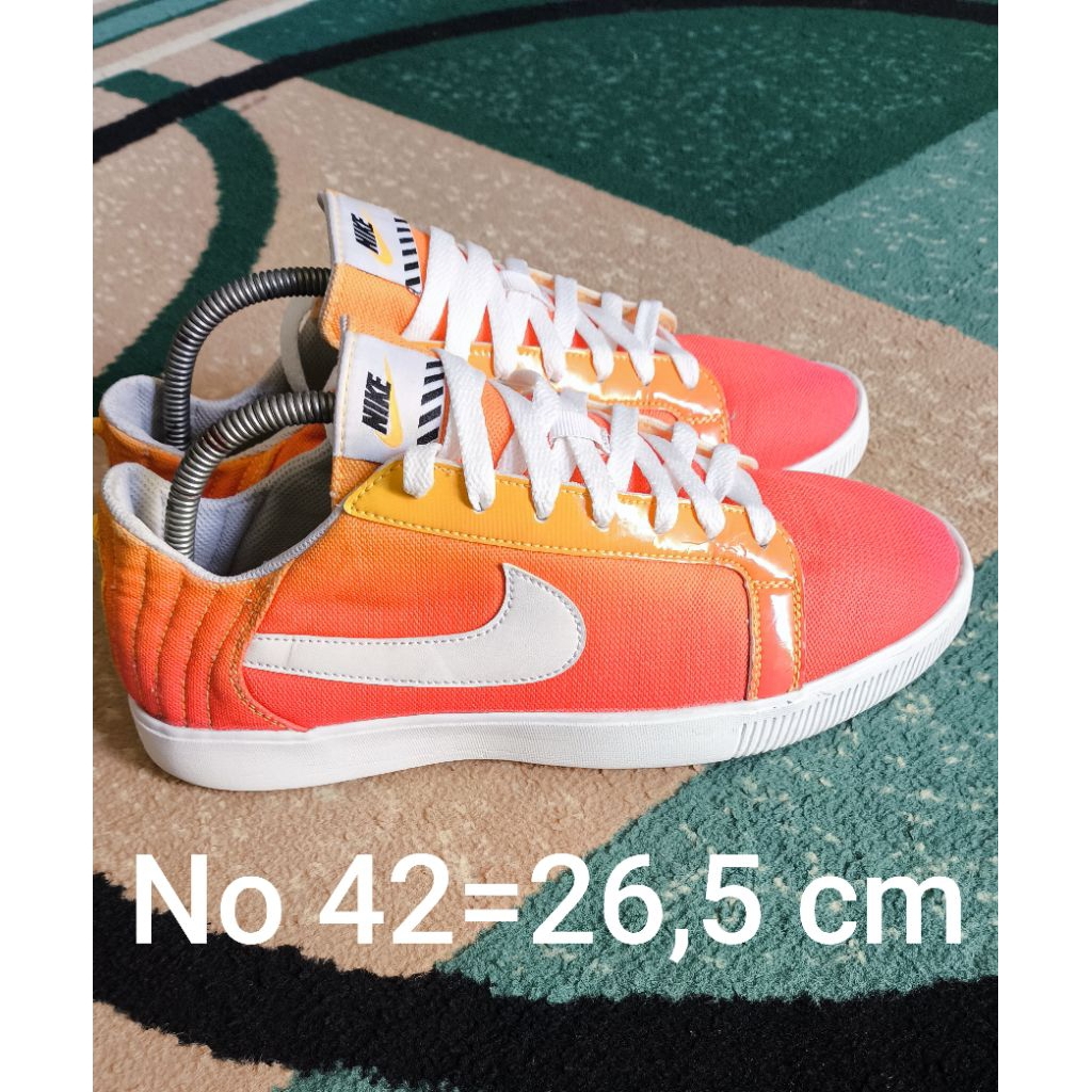 SEPATU NIKE NO 42 SECOND BEKAS ORIGINAL