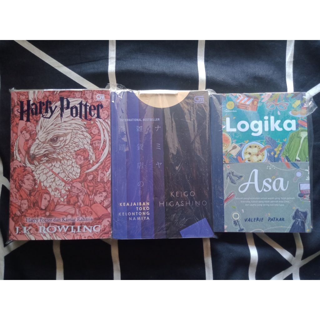 Preloved Novel Harry Potter | Keajaiban Toko Kelontong Namiya | Logika Asa