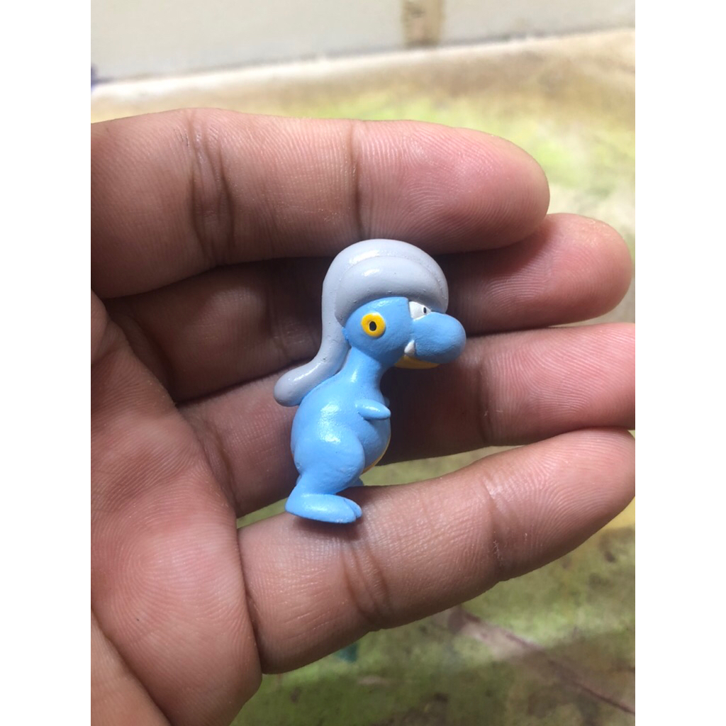 Figur Pokemon Bagon