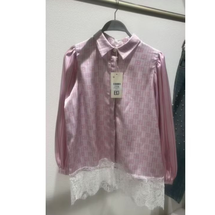 prelov atasan benang jarum monogram