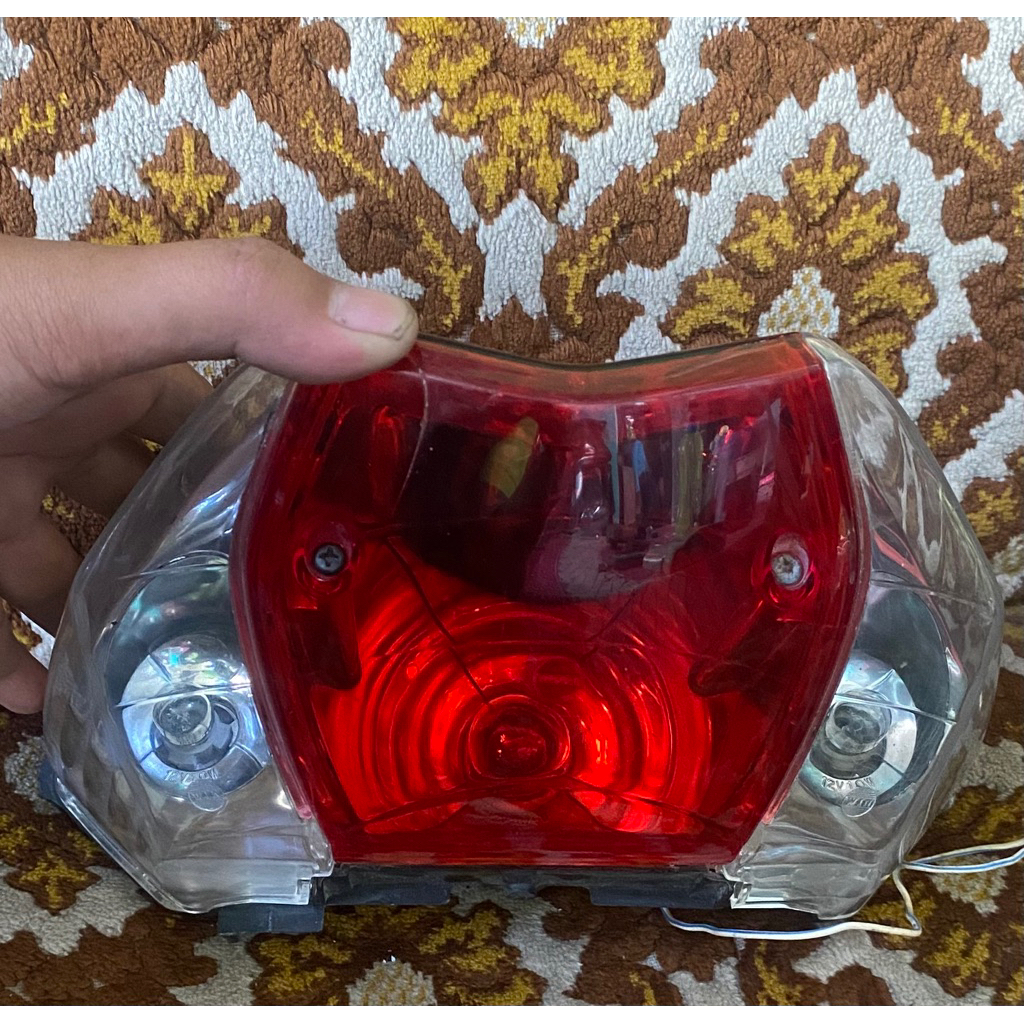 stoplamp karisma125 original copotan // stoplamp karisma ori / lampu belakang karisma ori