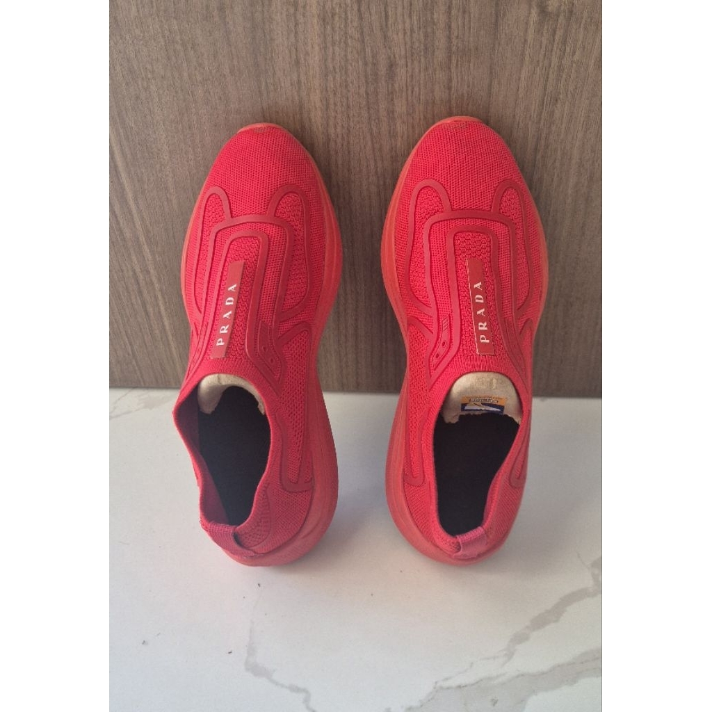 Sepatu Prada Red sport Knit