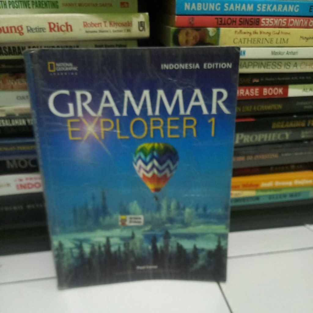 GRAMMAR EXPLORER 1