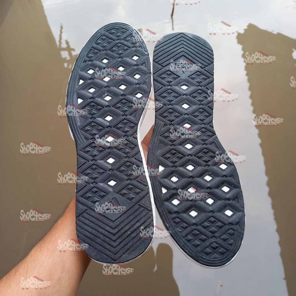 Outsole BIG SIZE 0RIGINAL sepatu trainers, gym, sneakers