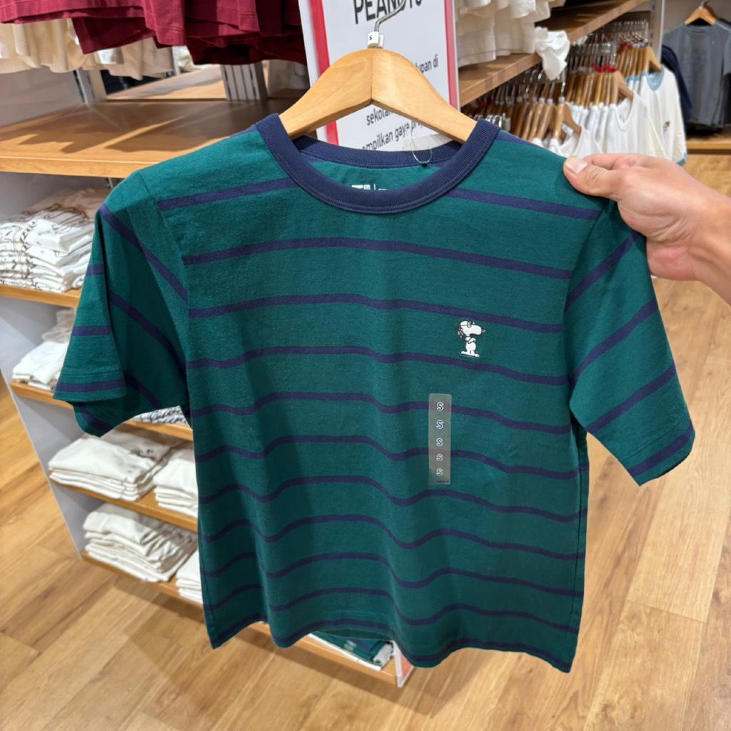 Jastip. Tshirt Uniqlo X Peanuts (Woman)
