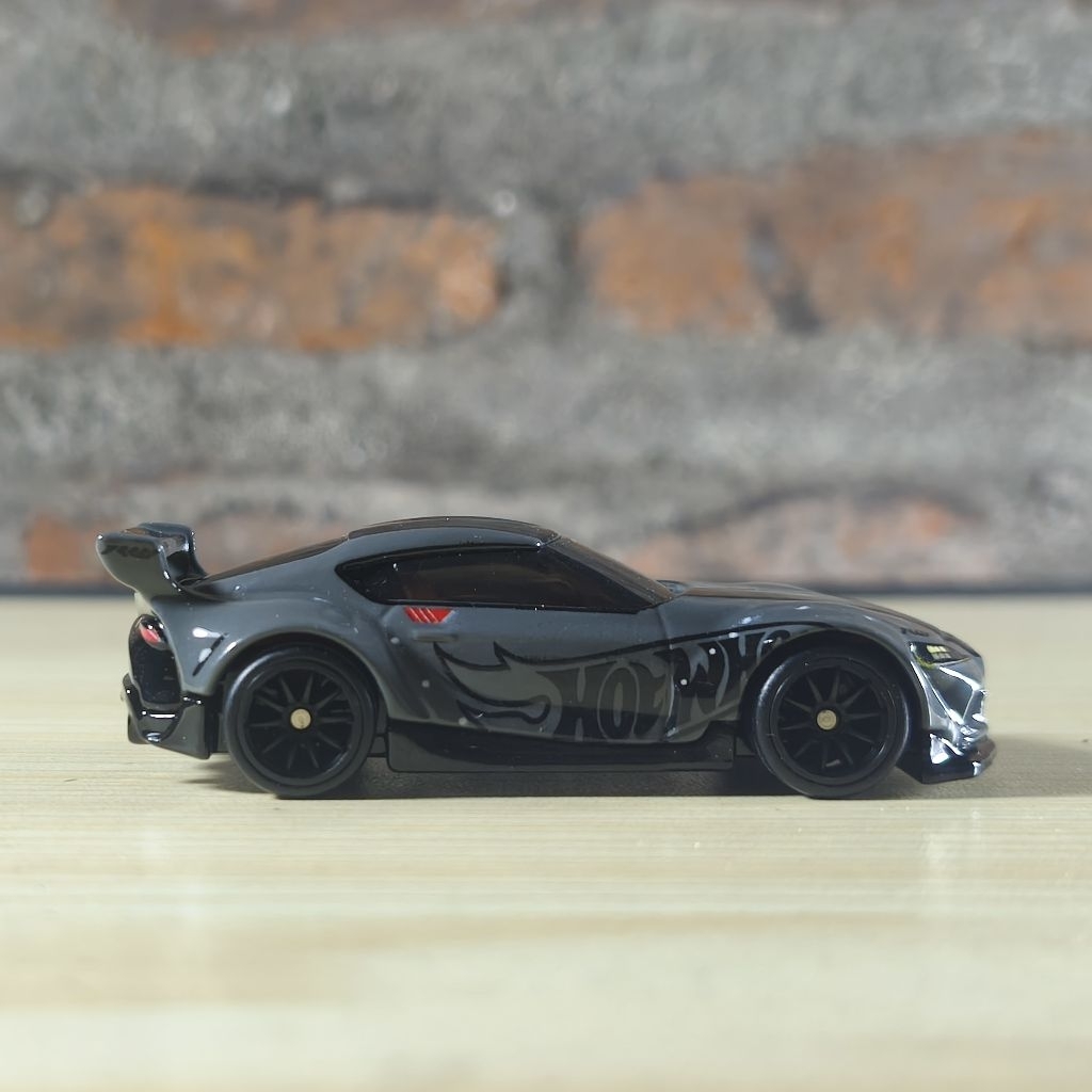 Hot Wheels '20 Toyota GR Supra GT Premium - Loose Mulus