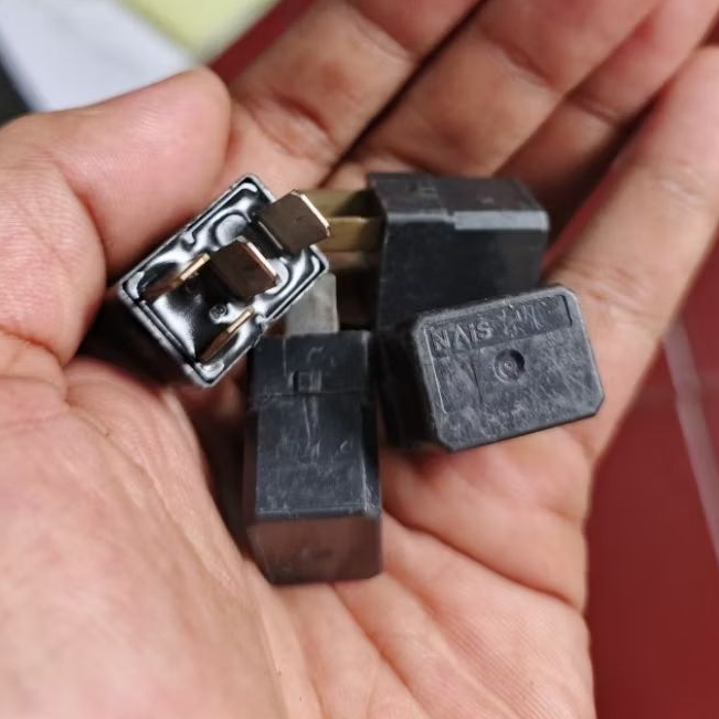 RELAY IPDM BOX SEKRING NISSAN ORIGINAL