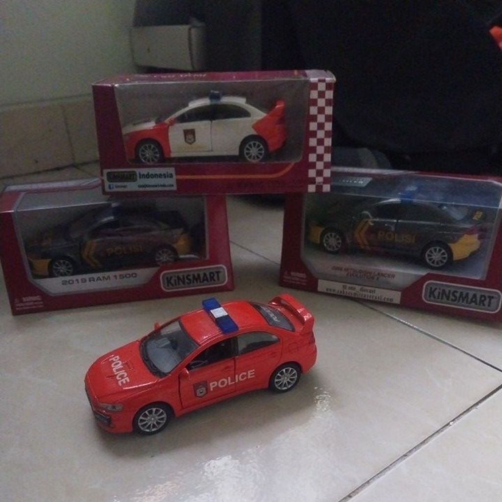 diecast lancer evo kinsmart