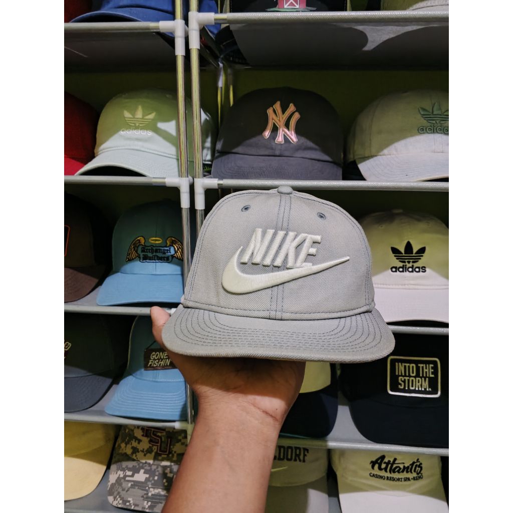 Topi Second Brand Unisex Centong Snapback logo besar