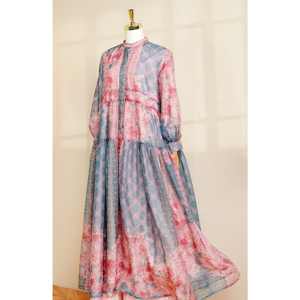 Benang Jarum x Pelangi - Kirana Maxi Dress Size M