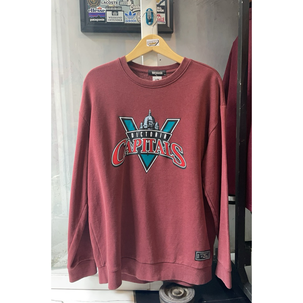 Crewneck buckaroo + admin