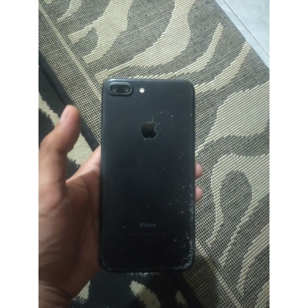 iPhone 7+ matot