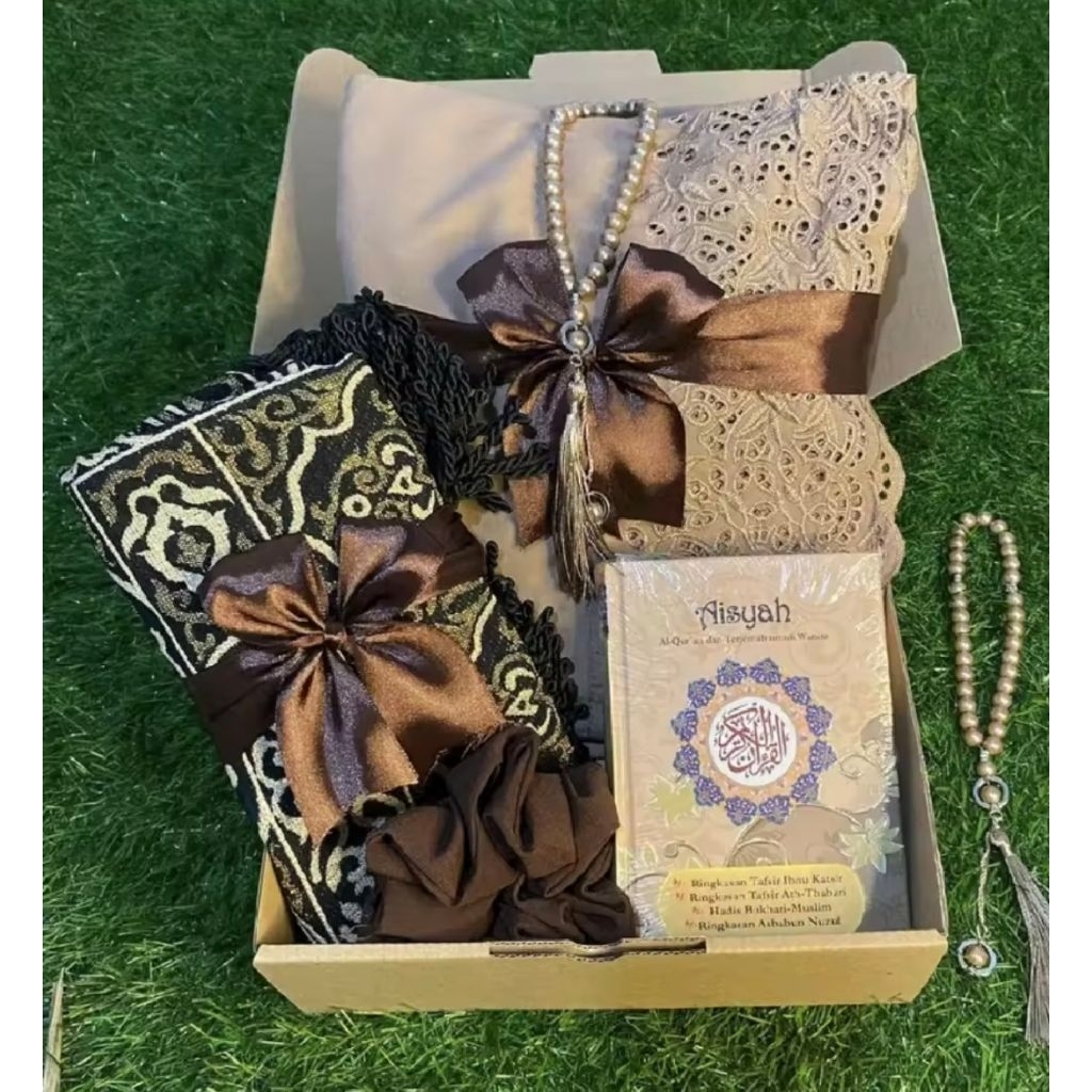 GIFT BOX KADO MUKENA HAMPERS KADO ULANG TAHUN CEWEK MUKENA SESERAHAN ANNIVERSARY