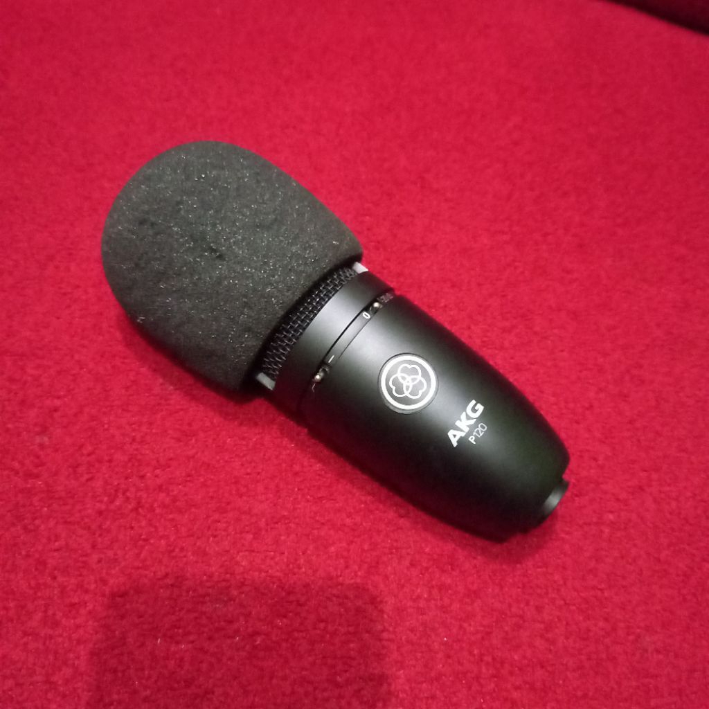 AKG P120 Mic Condensor Recording