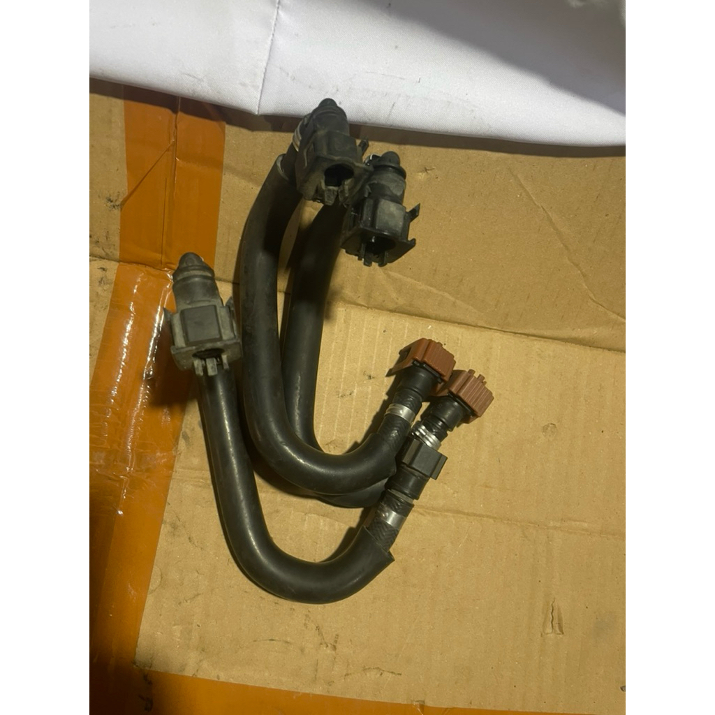 SELANG INJEKTOR (VIXION OLD NVL NVA R15 V2) ORIGINAL COPOTAN SECOND