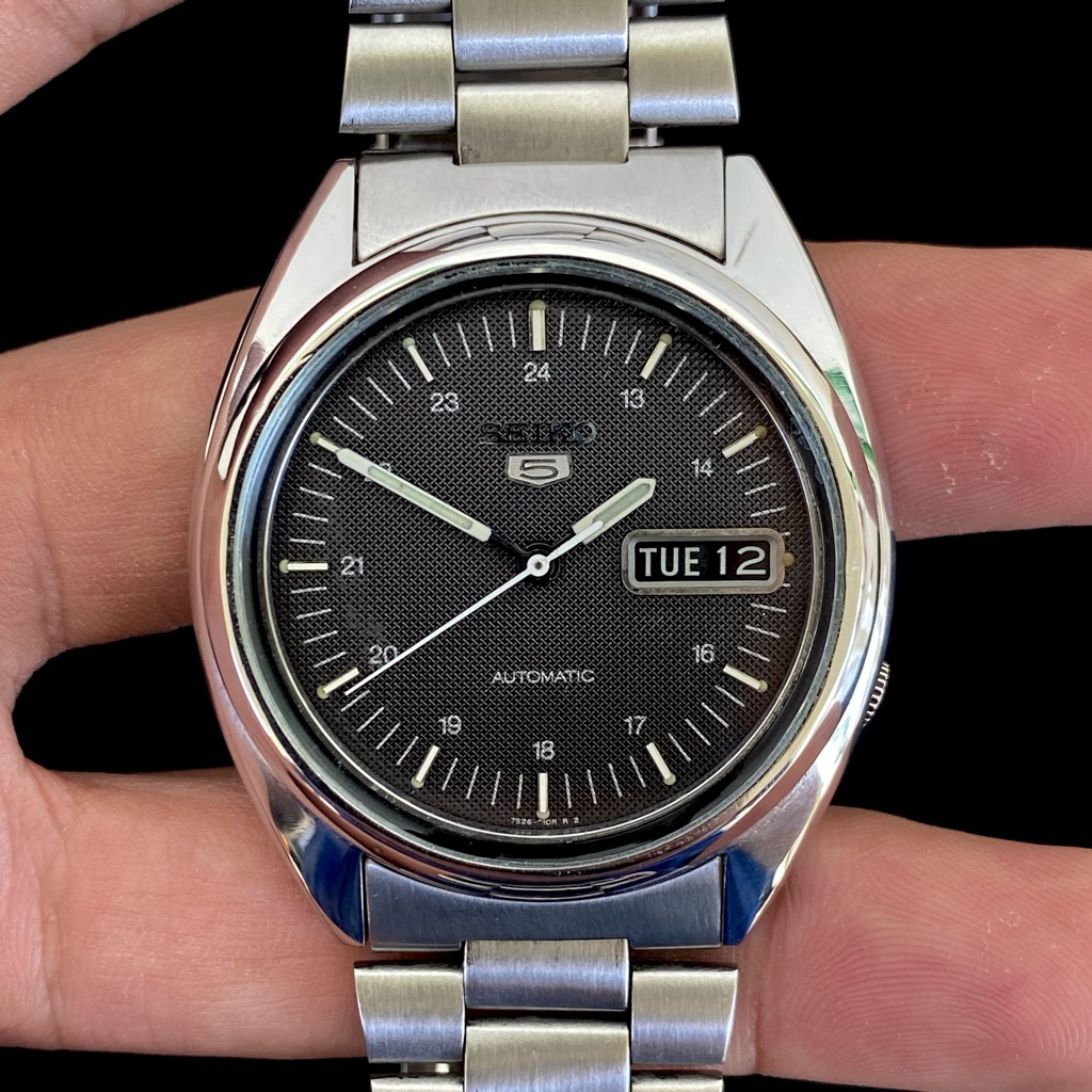 Seiko 5 SNXF11 Black Grid Military Dial 7S26-3040