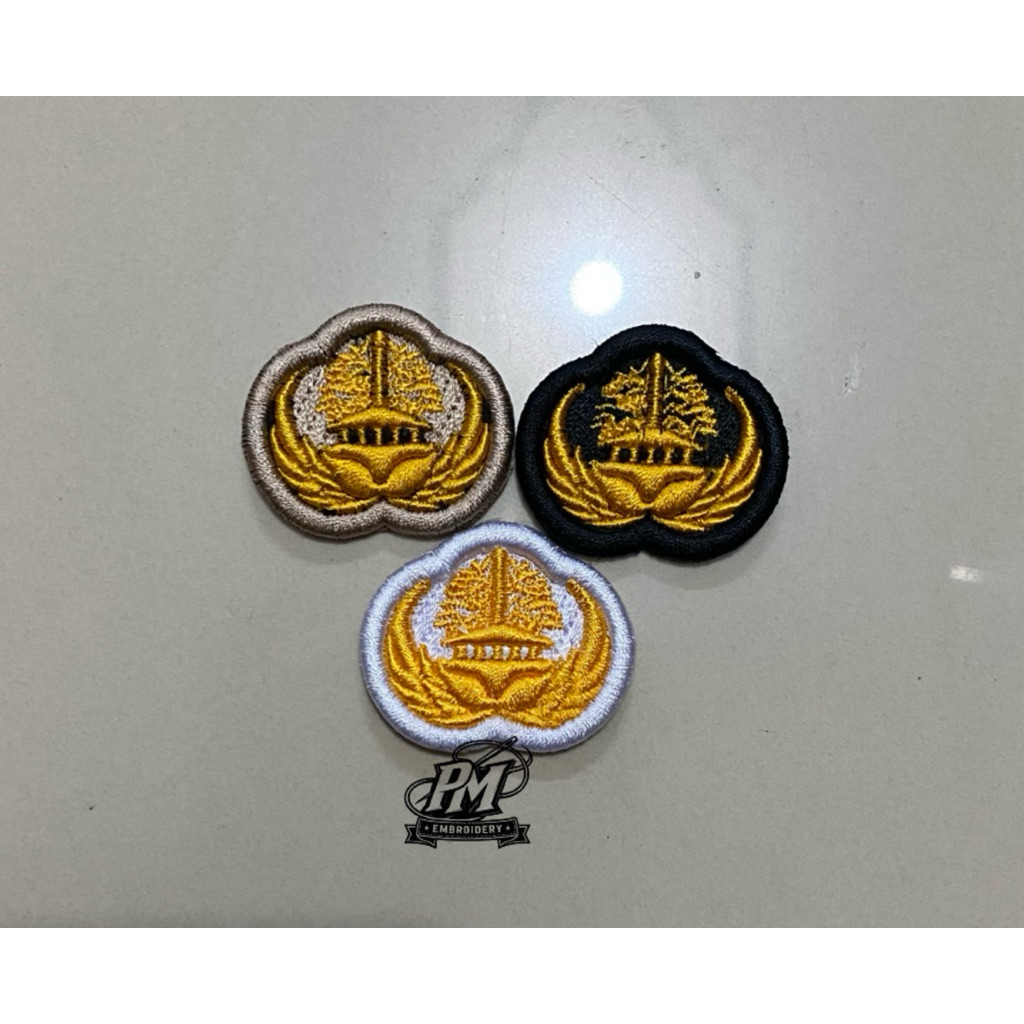 pin korpri bordir timbul