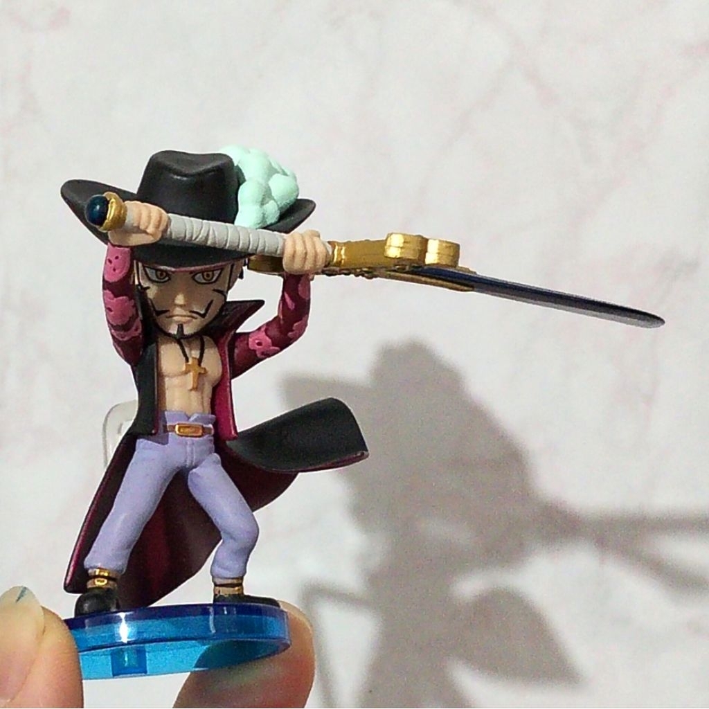 Figur Banpresto WCF One Piece Dracule Mihawk – Mini Figure Original Color Like New