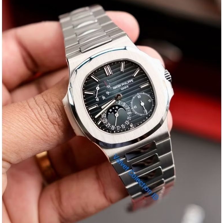 Patek Philippe Nautilus 5712 Swiss Automatic Movement Dial Blue Clone Quality