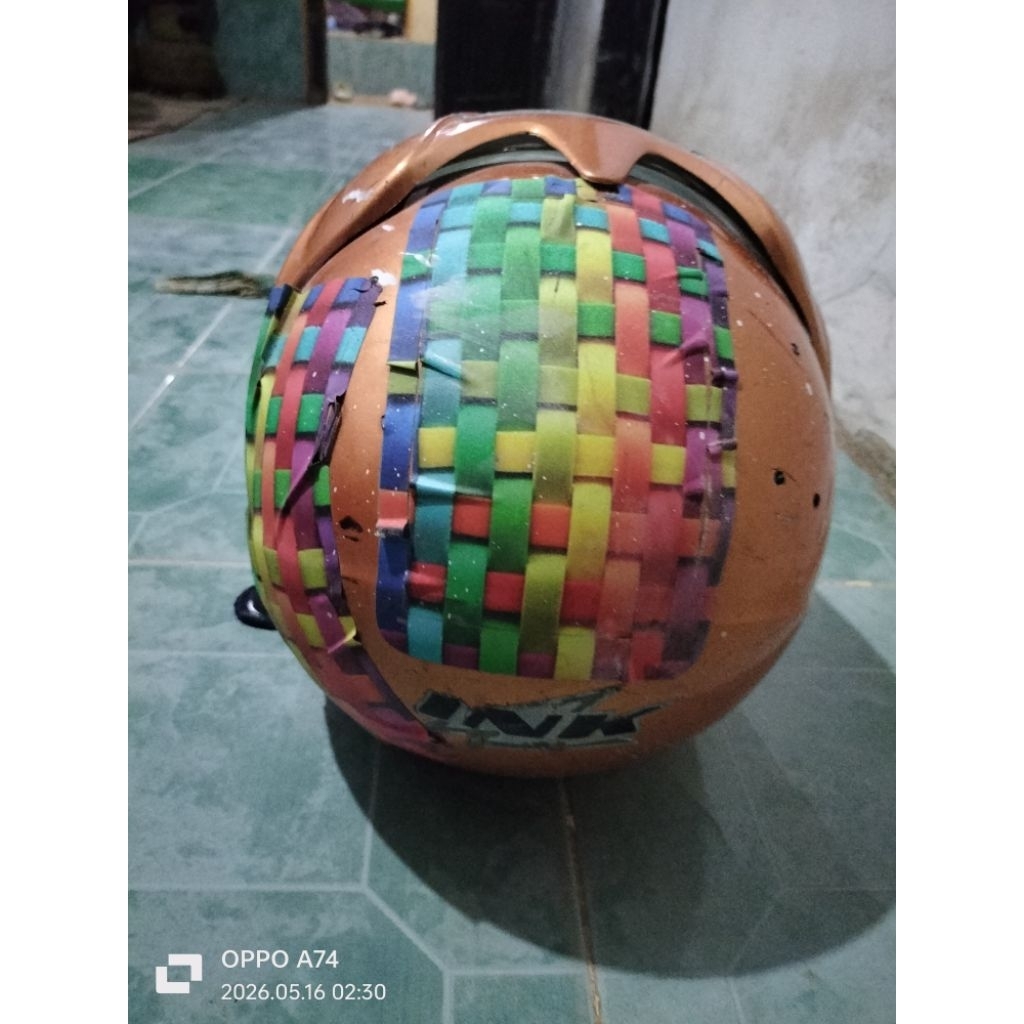Helm Preloved