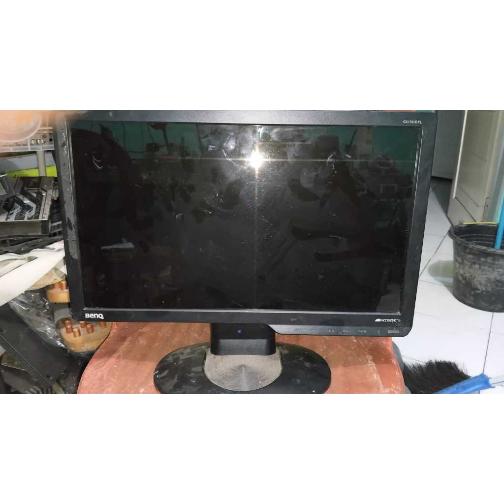 Monitor 14inc Minus Mati Nyala