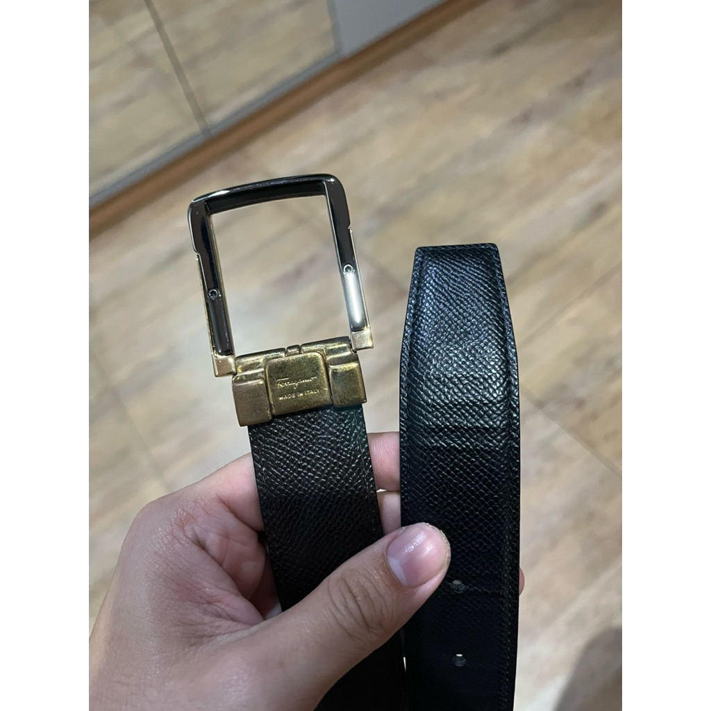 salvatore ferragamo men belt gold buckle