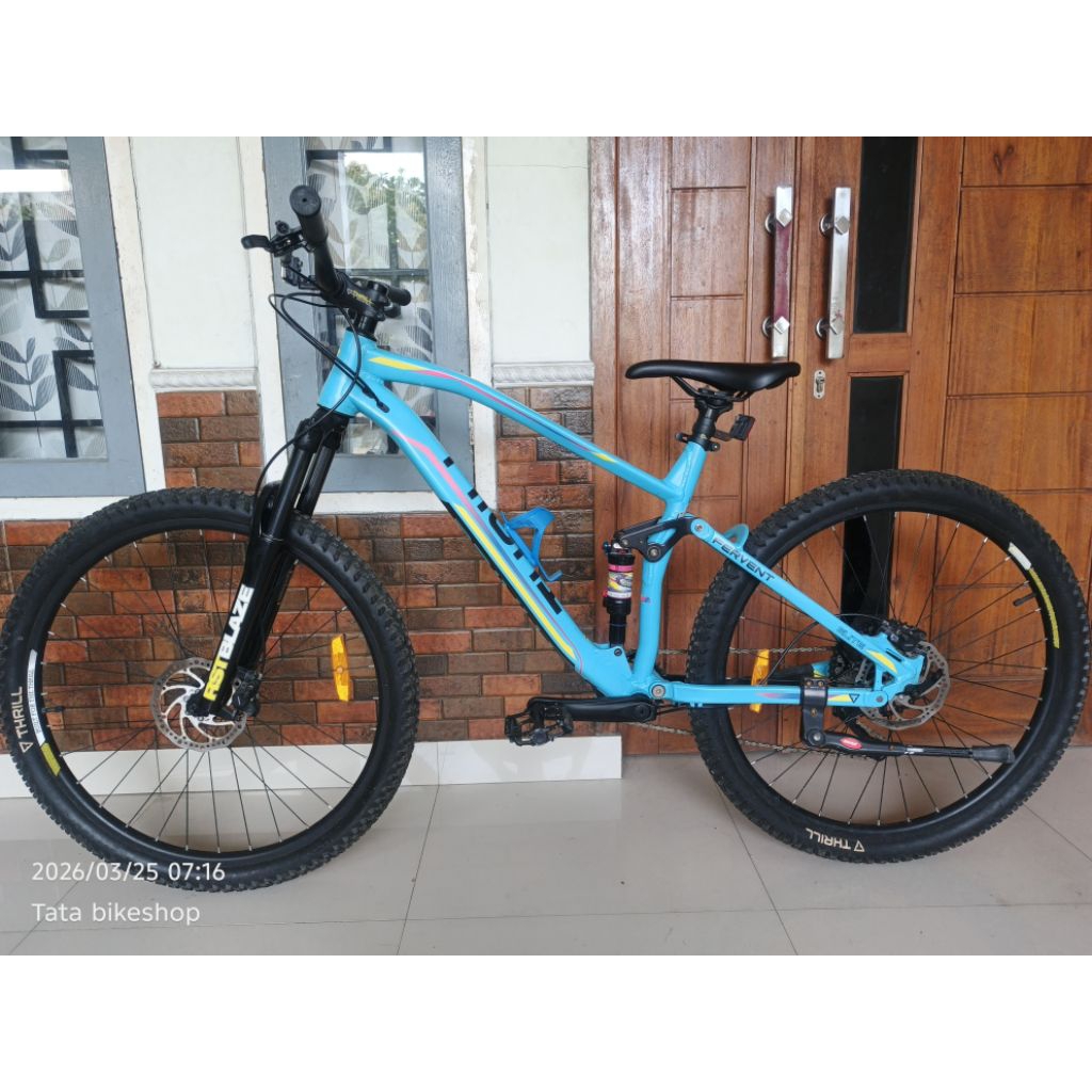 Sepeda gunung MTB Thrill Fervent Elite T 120 second