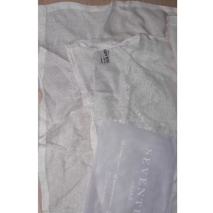 Preloved viscose seventeen