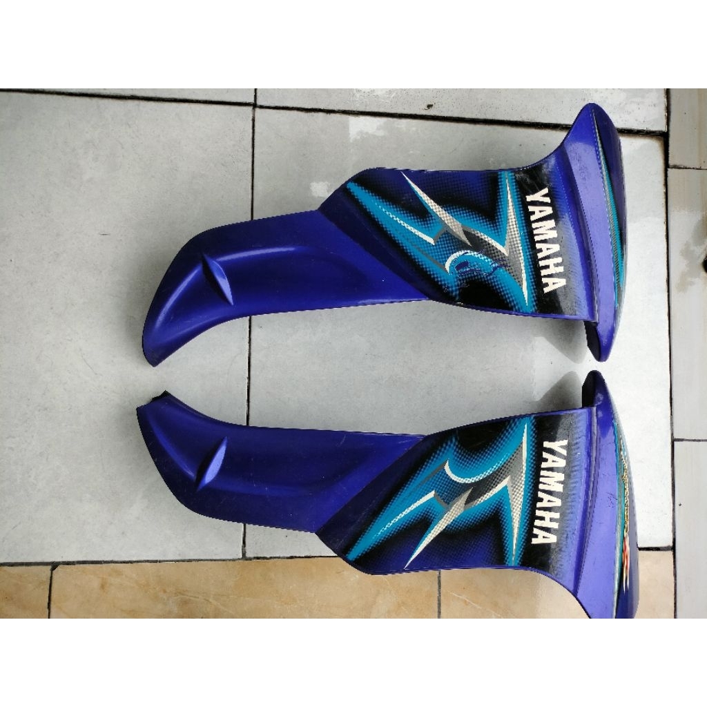 sayap luar yamaha Jupiter z burhan bekas( minus)