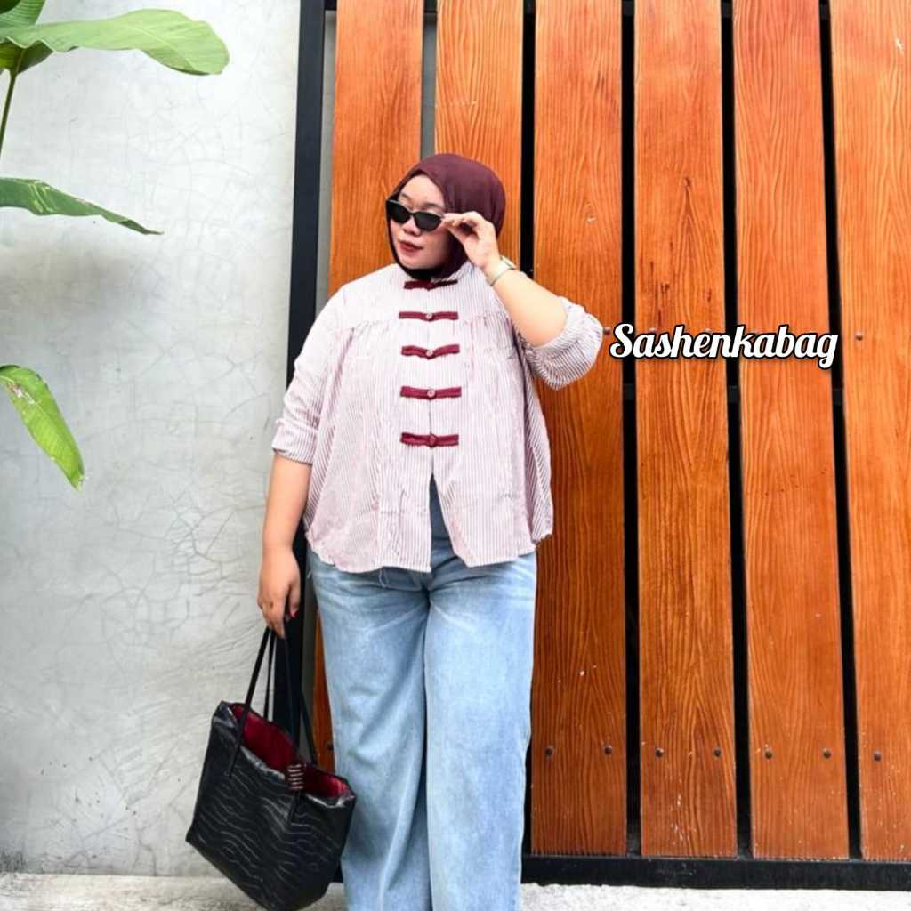 SASH- Aira Blouse Salur Cheongsam Jumbo Atasan Wanita Bigsize