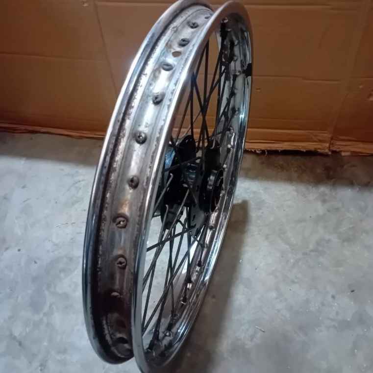 velg veleg peleg pelek ruji set tromol belakang ori copotan yamaha jupiter mx jupiter z1 vega r new 