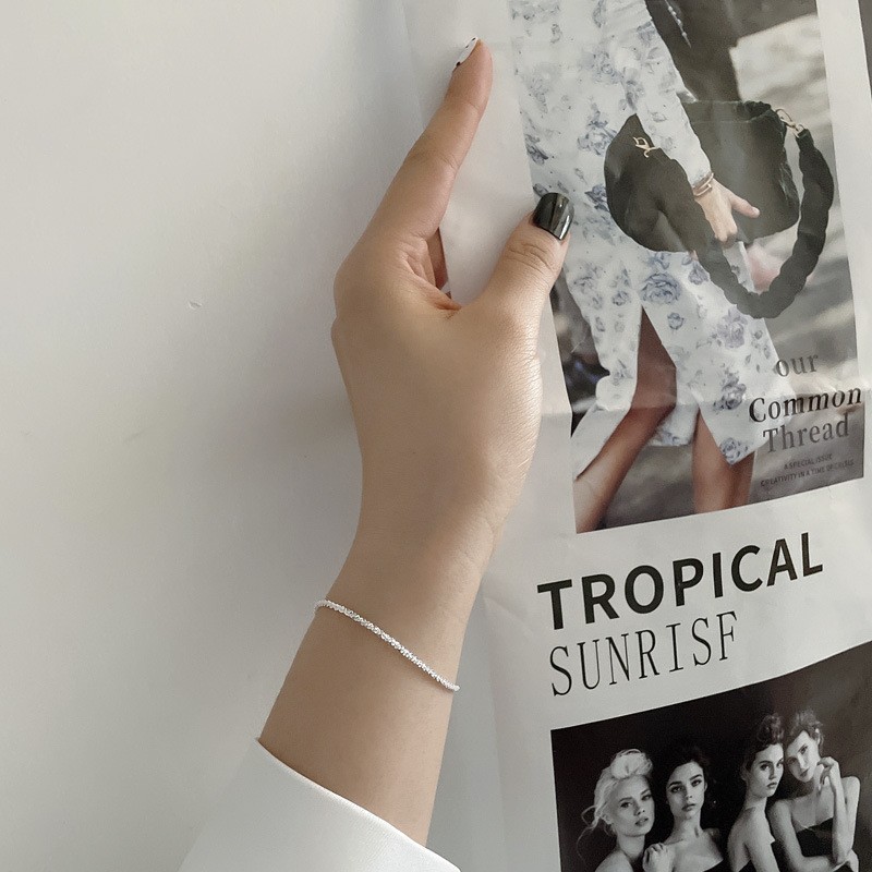 Gelang Tangan Perak Rantai Halus Berkilau