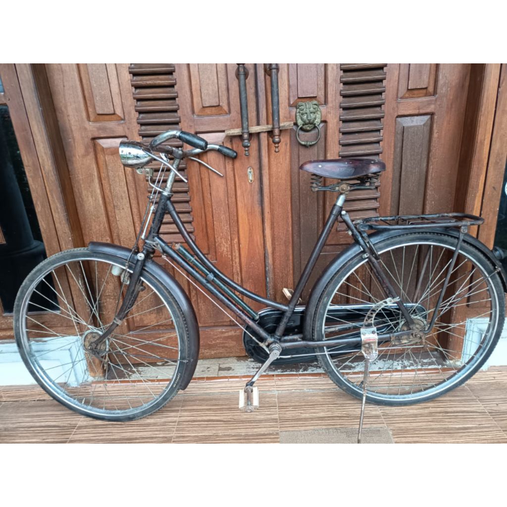 Sepeda Onthel Raleigh Ladies England