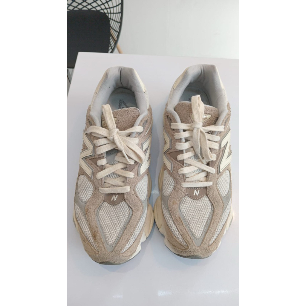Sepatu New Balance 9060