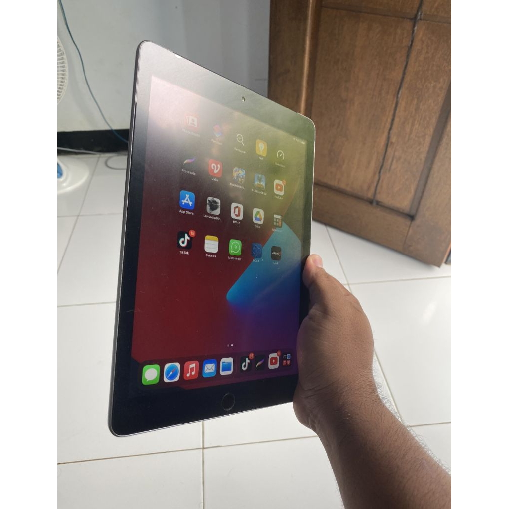 Ipad Gen 6 wifi cell 32 GB 9,7 inch second