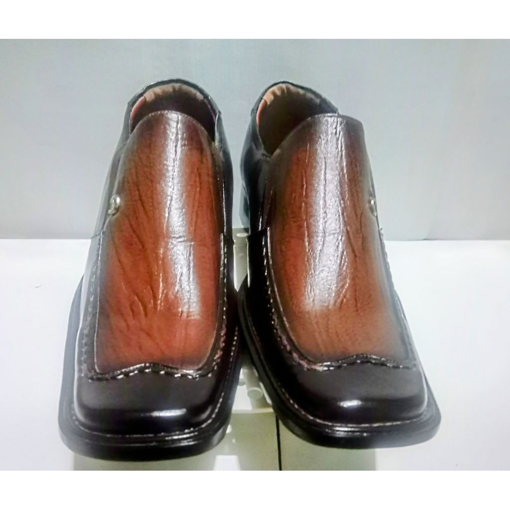 Aigner - Sepatu Pria Elegan Trend Keren Kekinian Formal Kulit Import Original