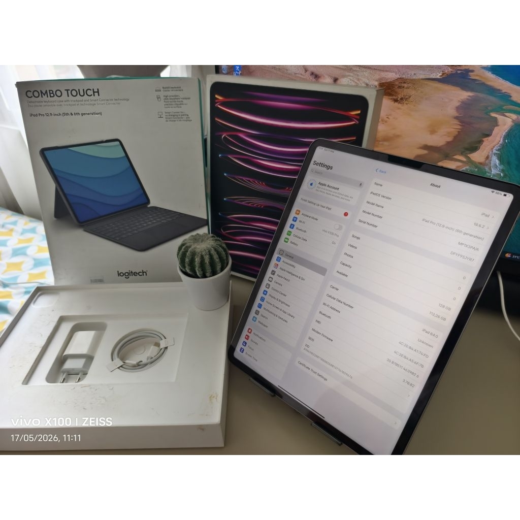 Ipad Pro M2 Chip 12.9 Inch Cellular LTE Garansi Resmi Ibox Include Logitech Combo Touch BARU