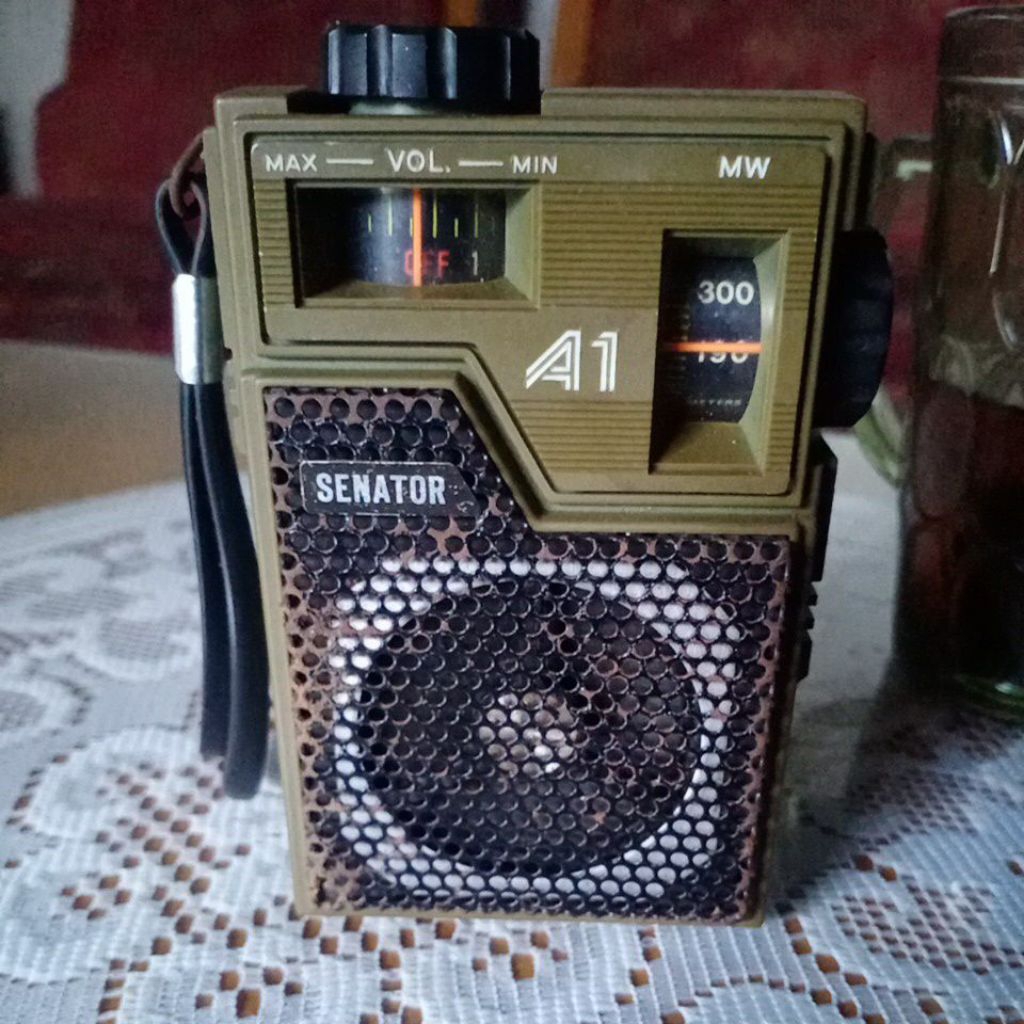 RADIO JADUL MW SENATOR A1 ARMY