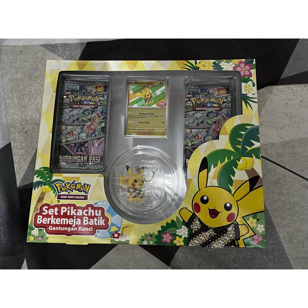 set pikachu berkemeja batik kartu pokemon