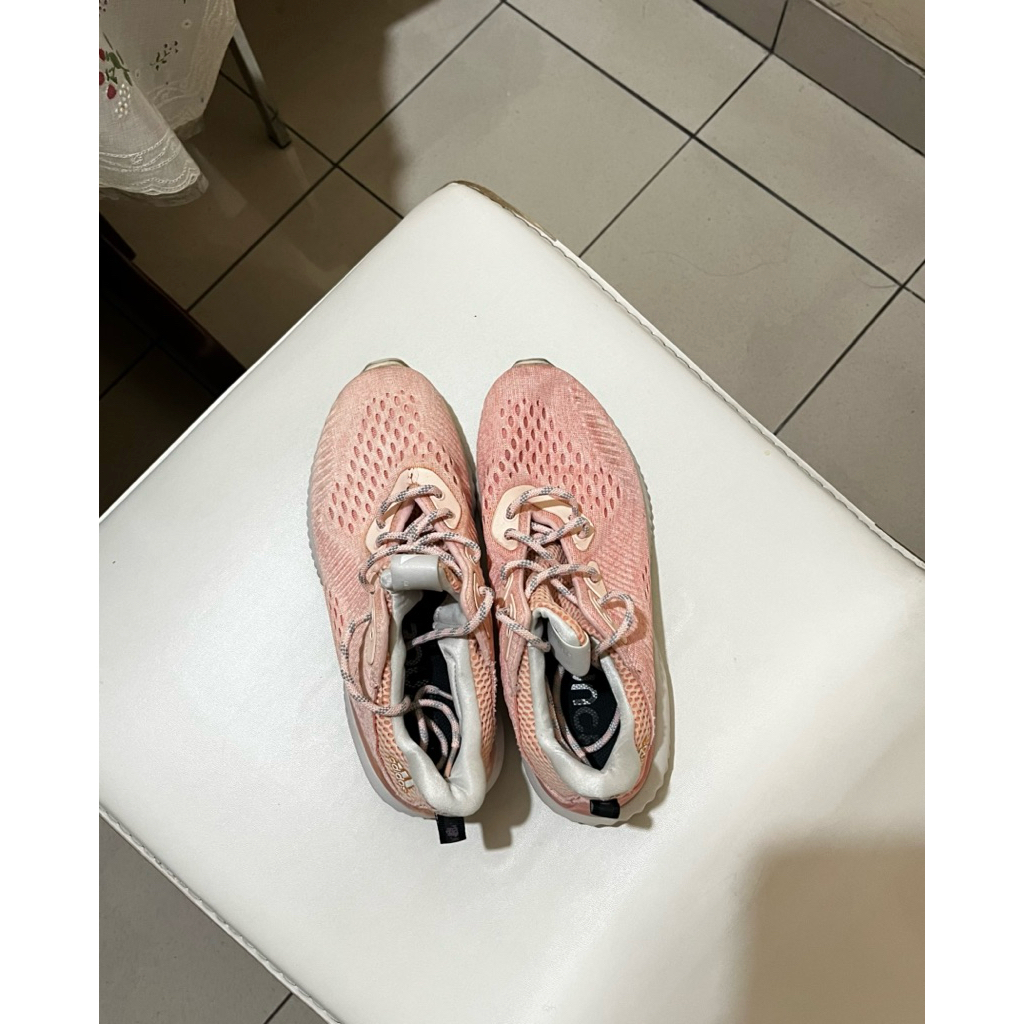 Sepatu Olahraga Wanita Adias / Sepatu Lari Wanita Adidas / Sepatu Jalan Adidas Wanita / Sepatu Adida