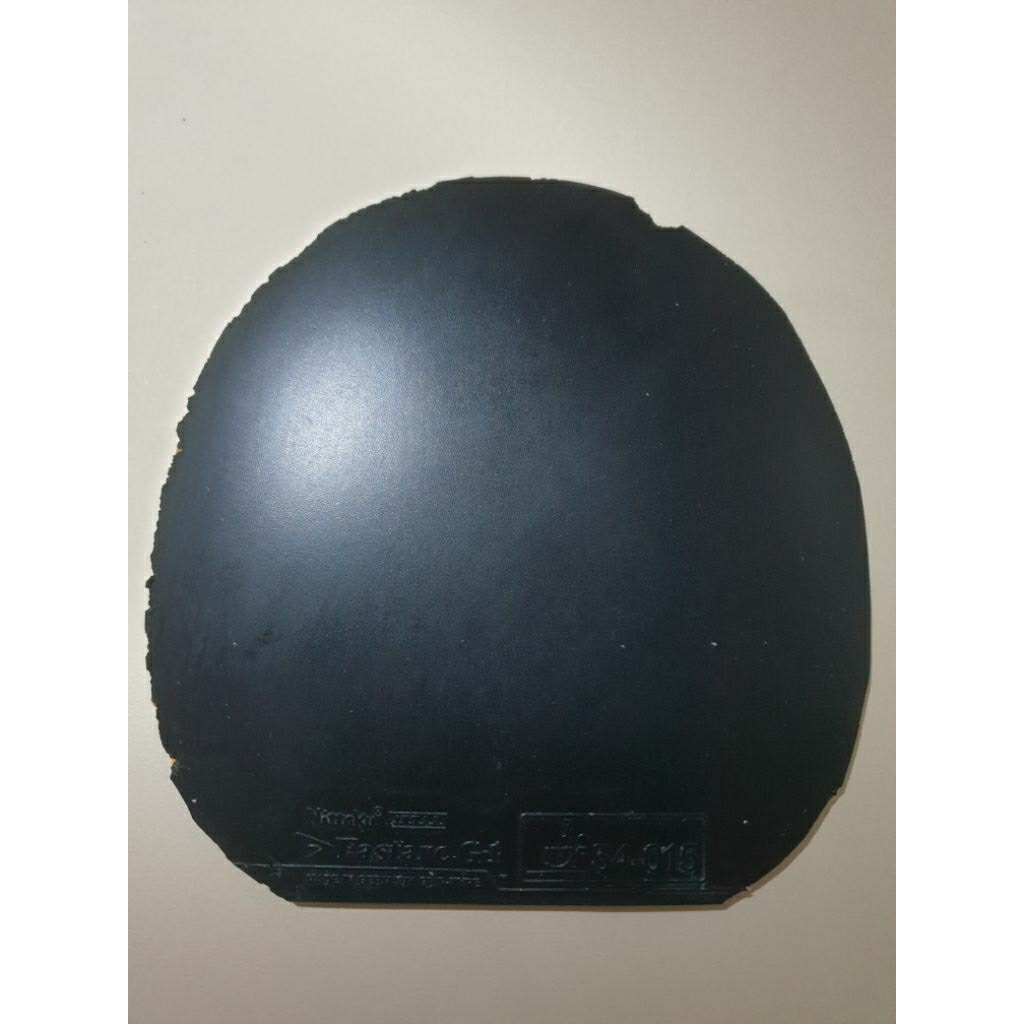 73. Nittaku Fastarc G1 L 14.5 x15.2 cm . 1.8 mm