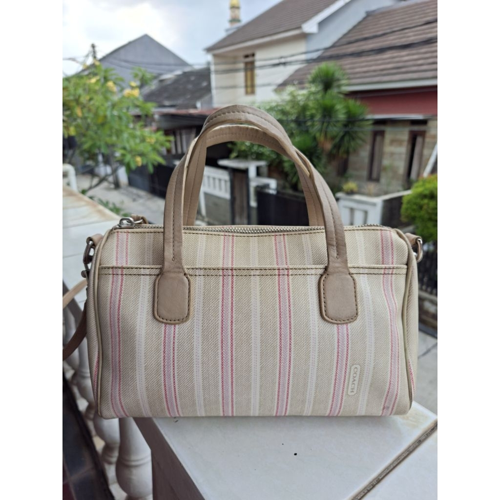 tas coach legacy slingbag