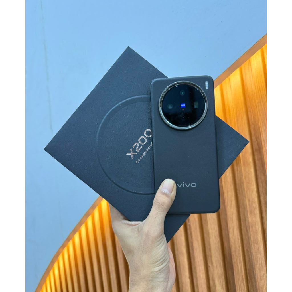 VIVO X200 12/256GB SECOND MULUS TERAWAT