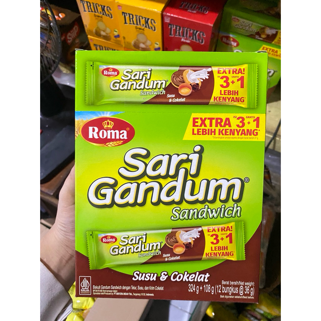 12 Pcs Biskuit Sandwich Roma Sari Gandum