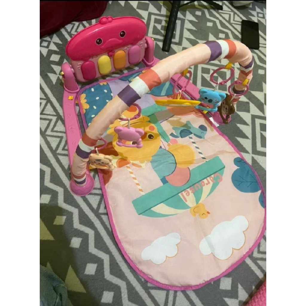 Preloved play gym piano